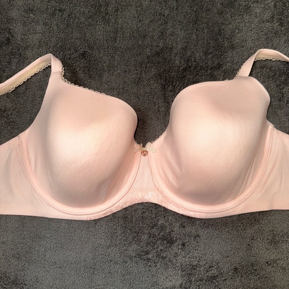 Brand new Victoria’s Secret Bra 38DD NWT - Picture 1 of 4